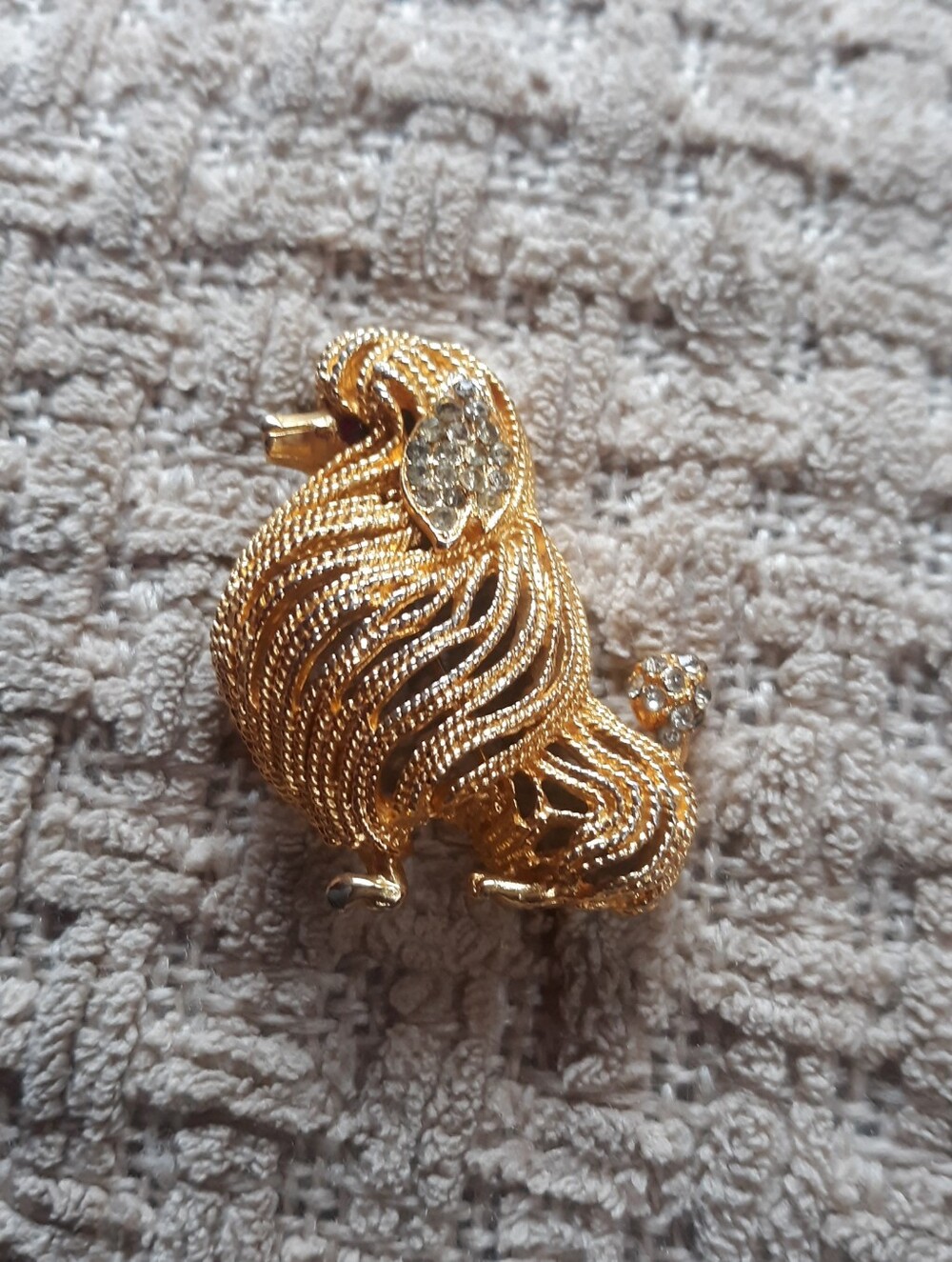 Vintage Textured Gold Tone Rhinestone Pavé Openwork Poodle Dog Brooch Pin 3"